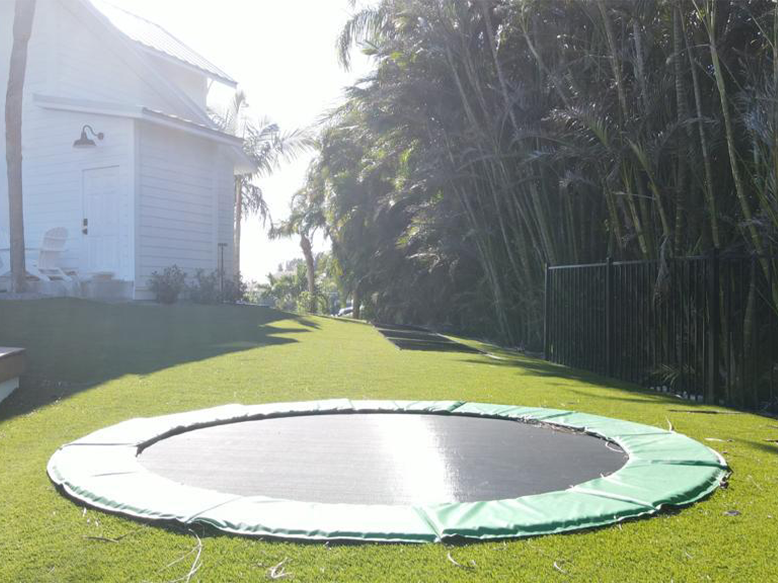 Trampoline